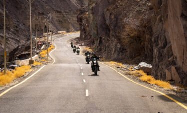 Srinagar to Leh Manali Bike Trip – 12 Days